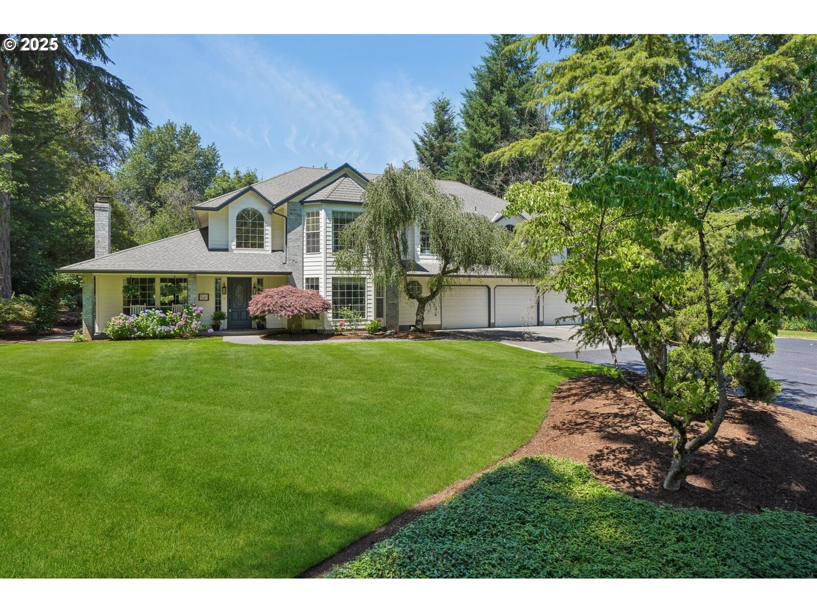 Property Photo: 1800 SE 202nd Ave WA 98607