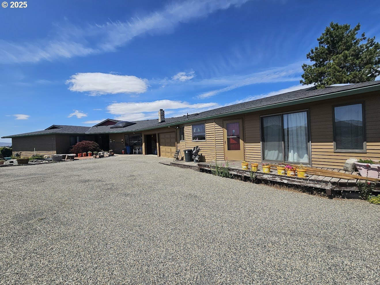 Property Photo: 1014 Roe Dr WA 98620