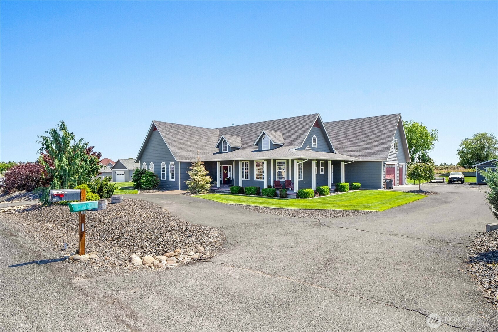 Property Photo: 10391 Road 5.6 NE WA 98837