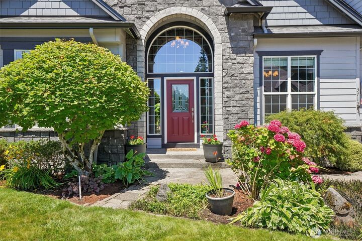 Property Photo: 3712 NE 131st Street WA 98686