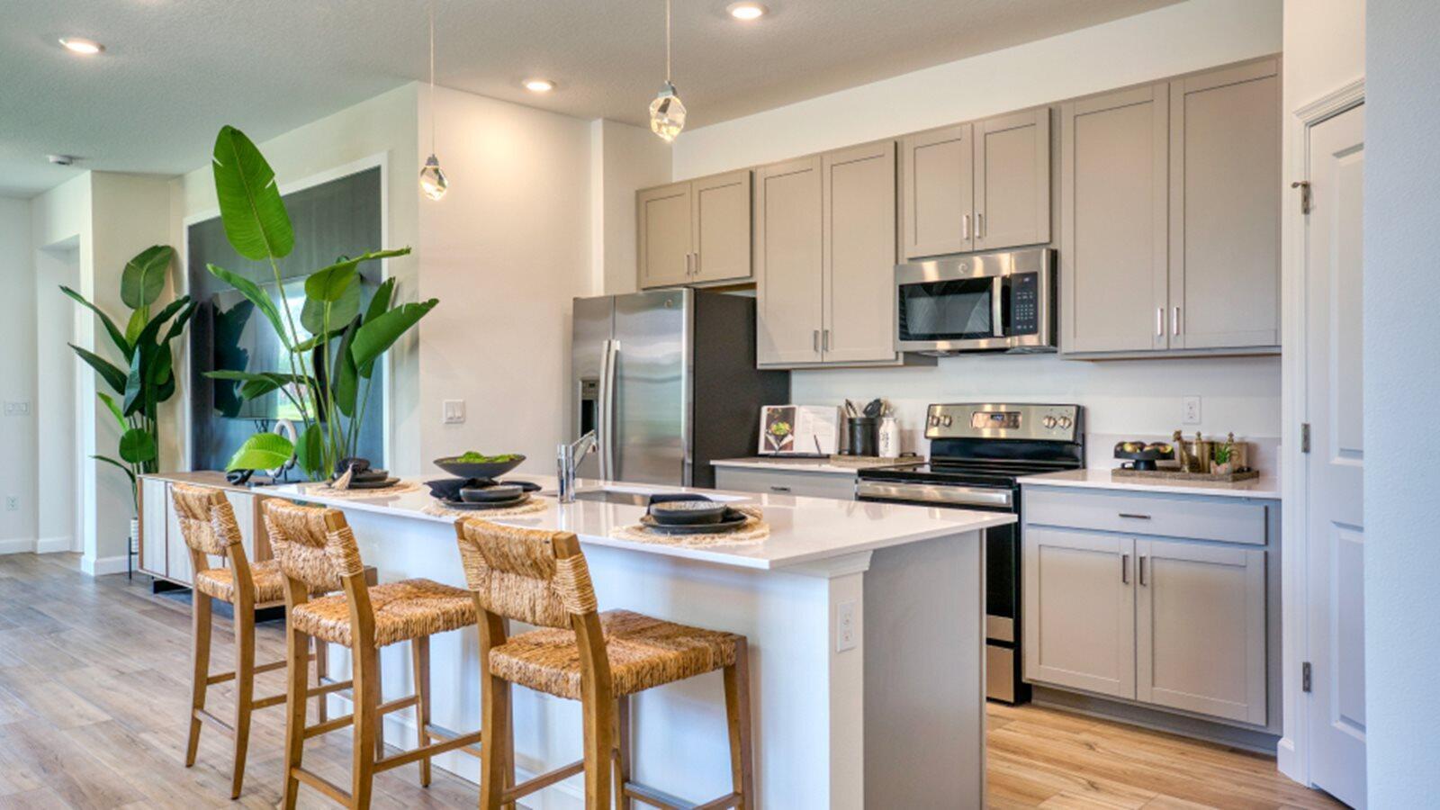 Property Photo: 1480 SE Crosswood Way FL 34984