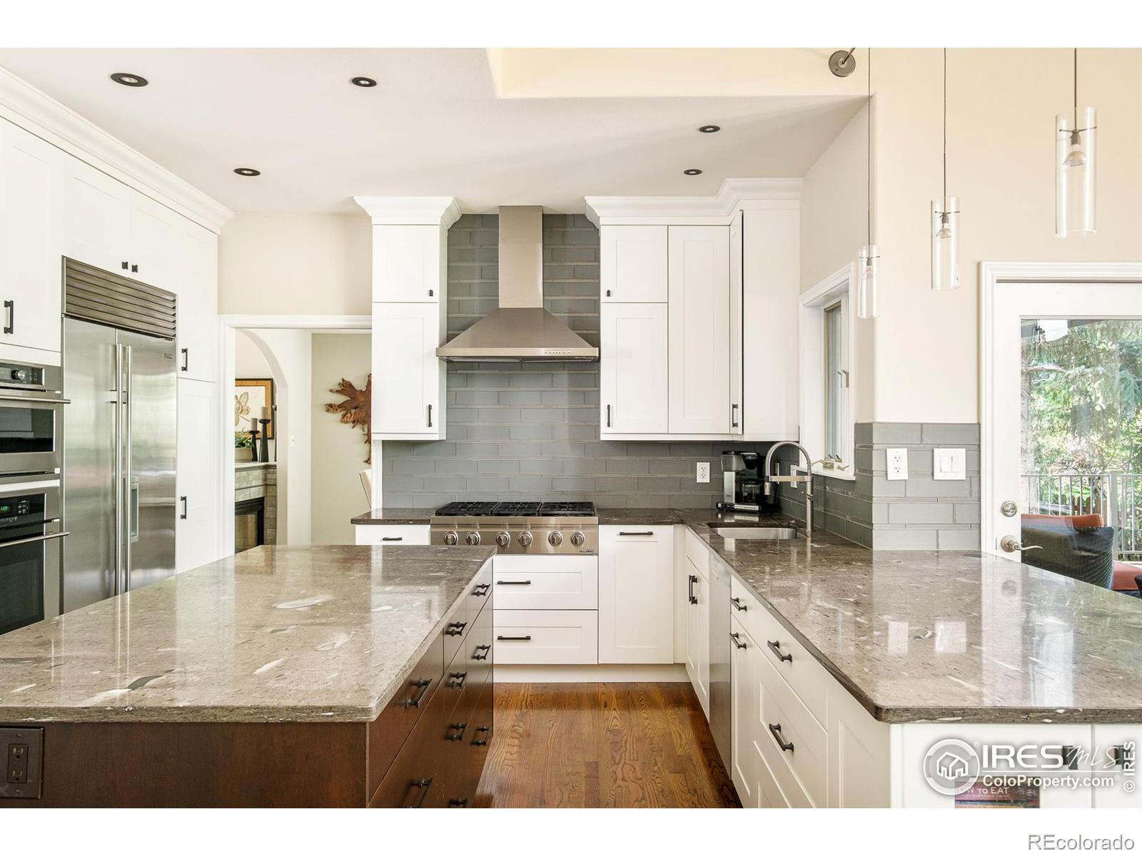 Property Photo: 1323 Swallow Court CO 80303