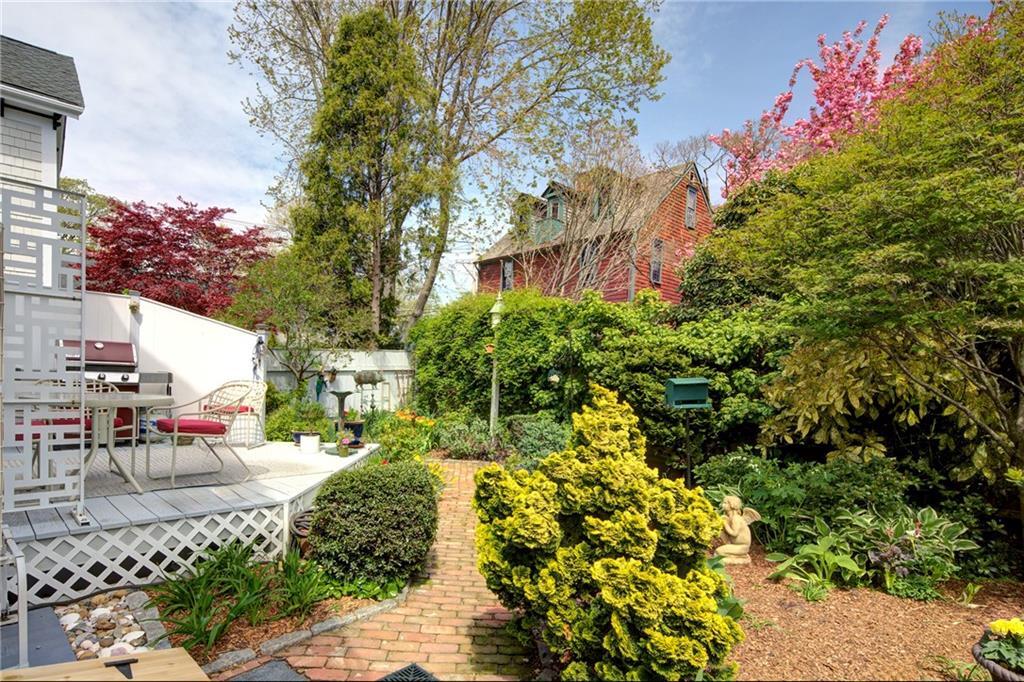 Property Photo:  15 Cross Street  RI 02840 
