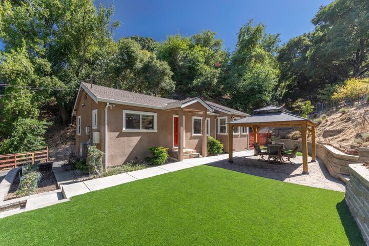 22304 Regnart Road  Cupertino CA 95014 photo