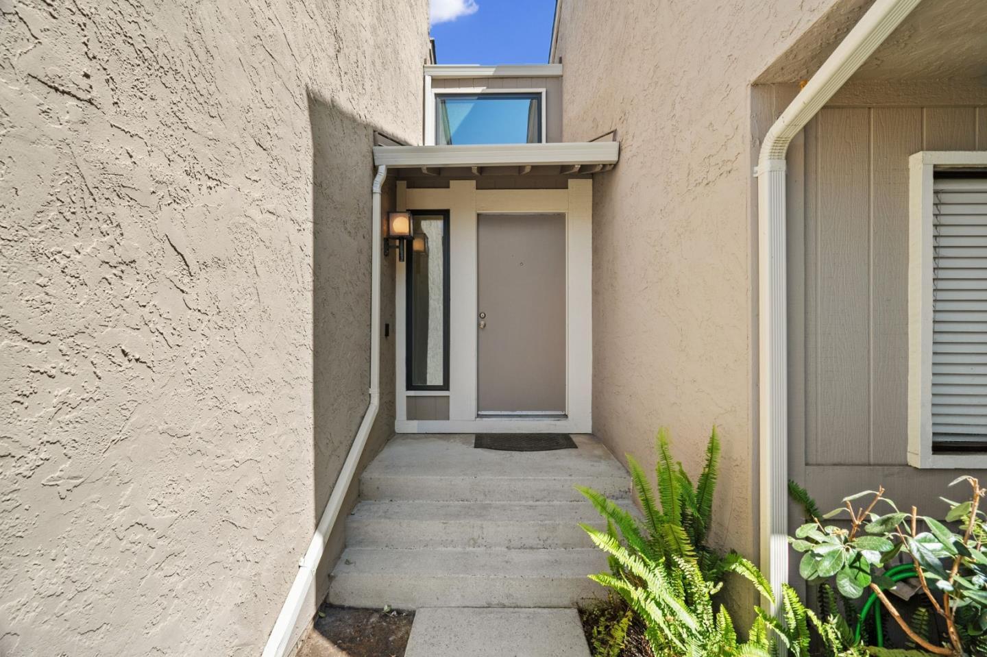 Property Photo: 6606 Old Mill Court CA 95120