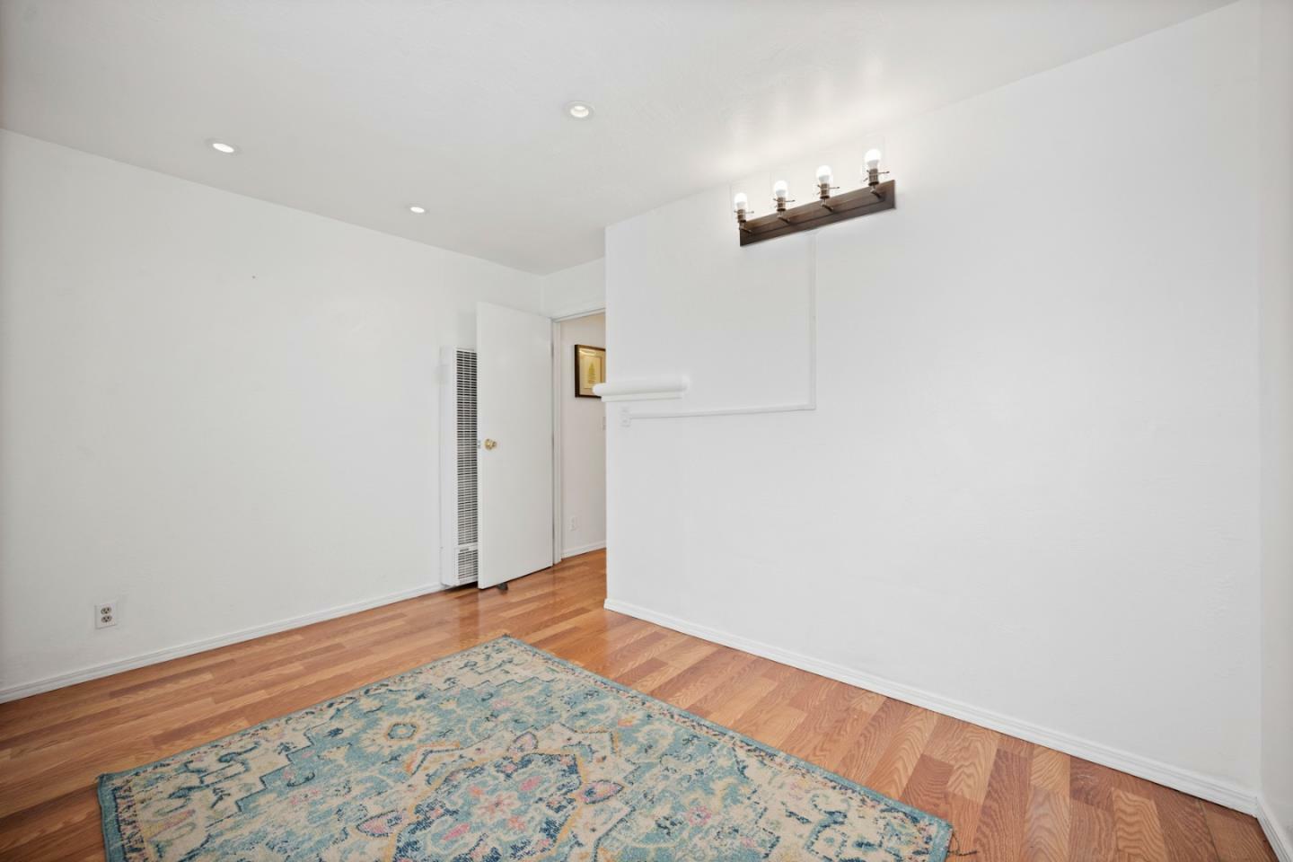 Property Photo: 441 West Macarthur Boulevard CA 94609