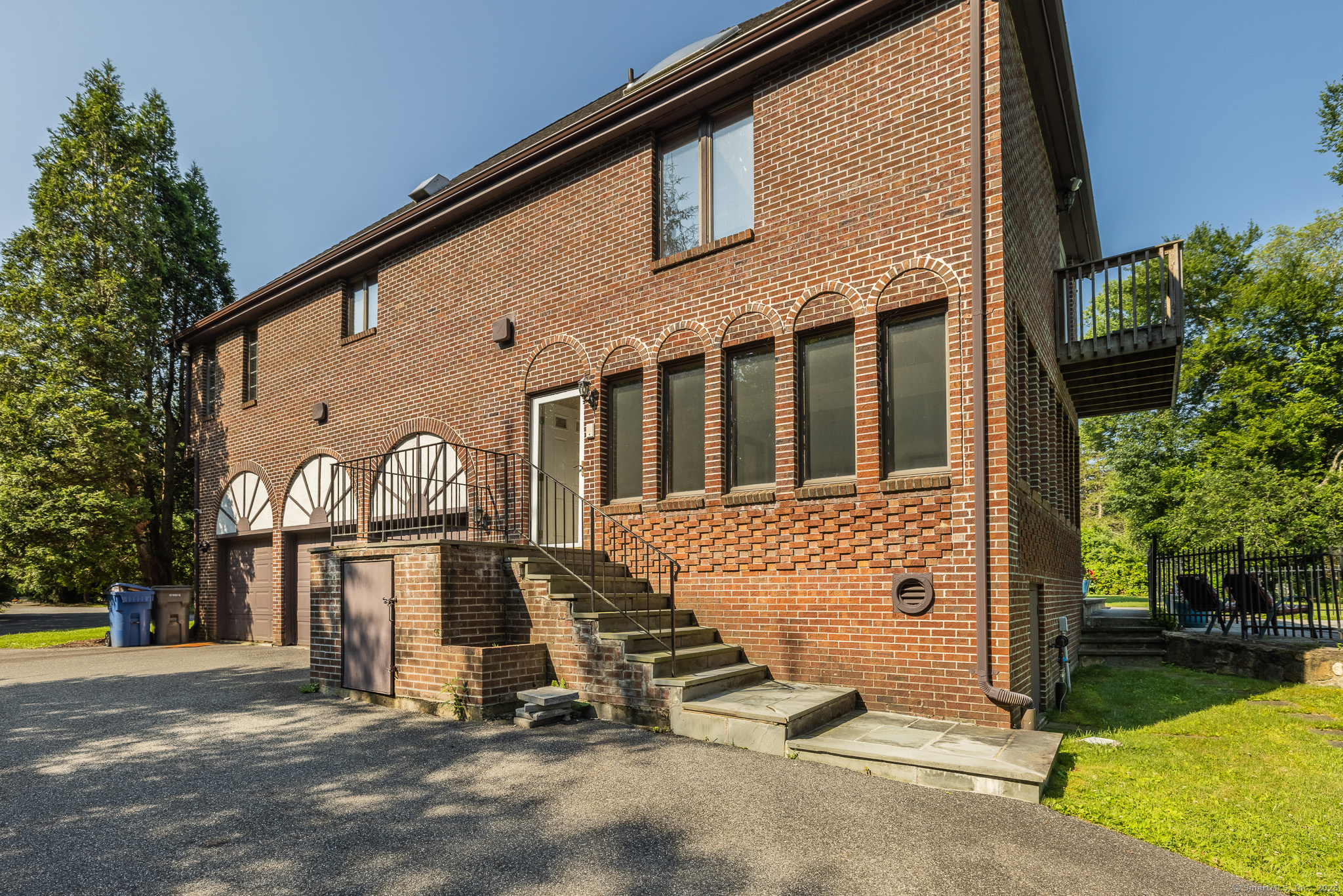 Property Photo: 124 Bugg Hill Road CT 06468