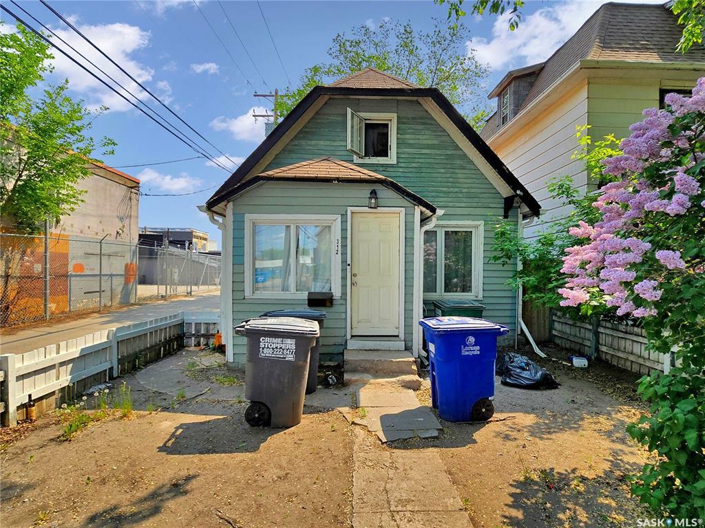 312 E Avenue S  Saskatoon SK S7M 1S1 photo