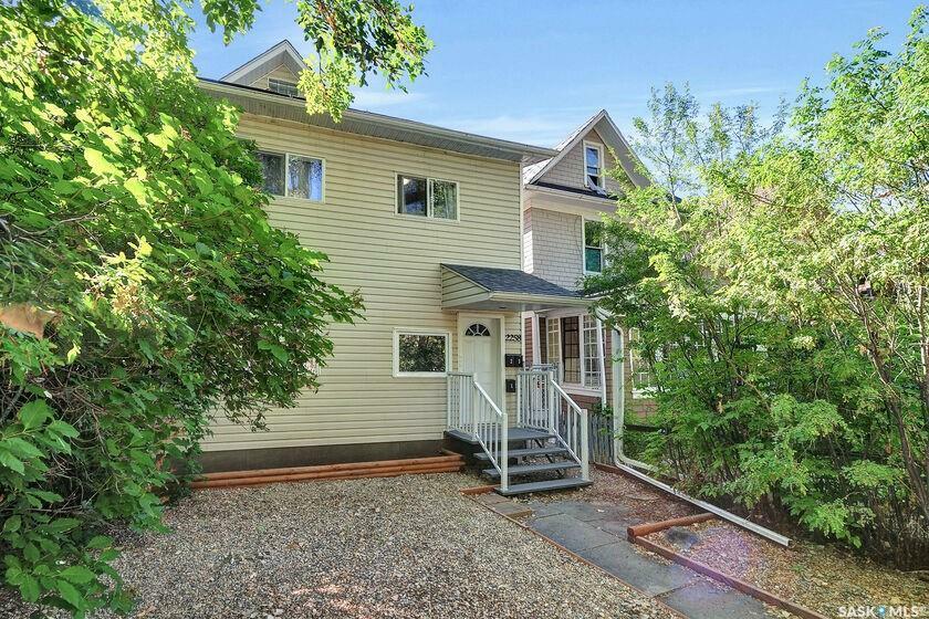 2258 Osler Street  Regina SK S4P 1W8 photo