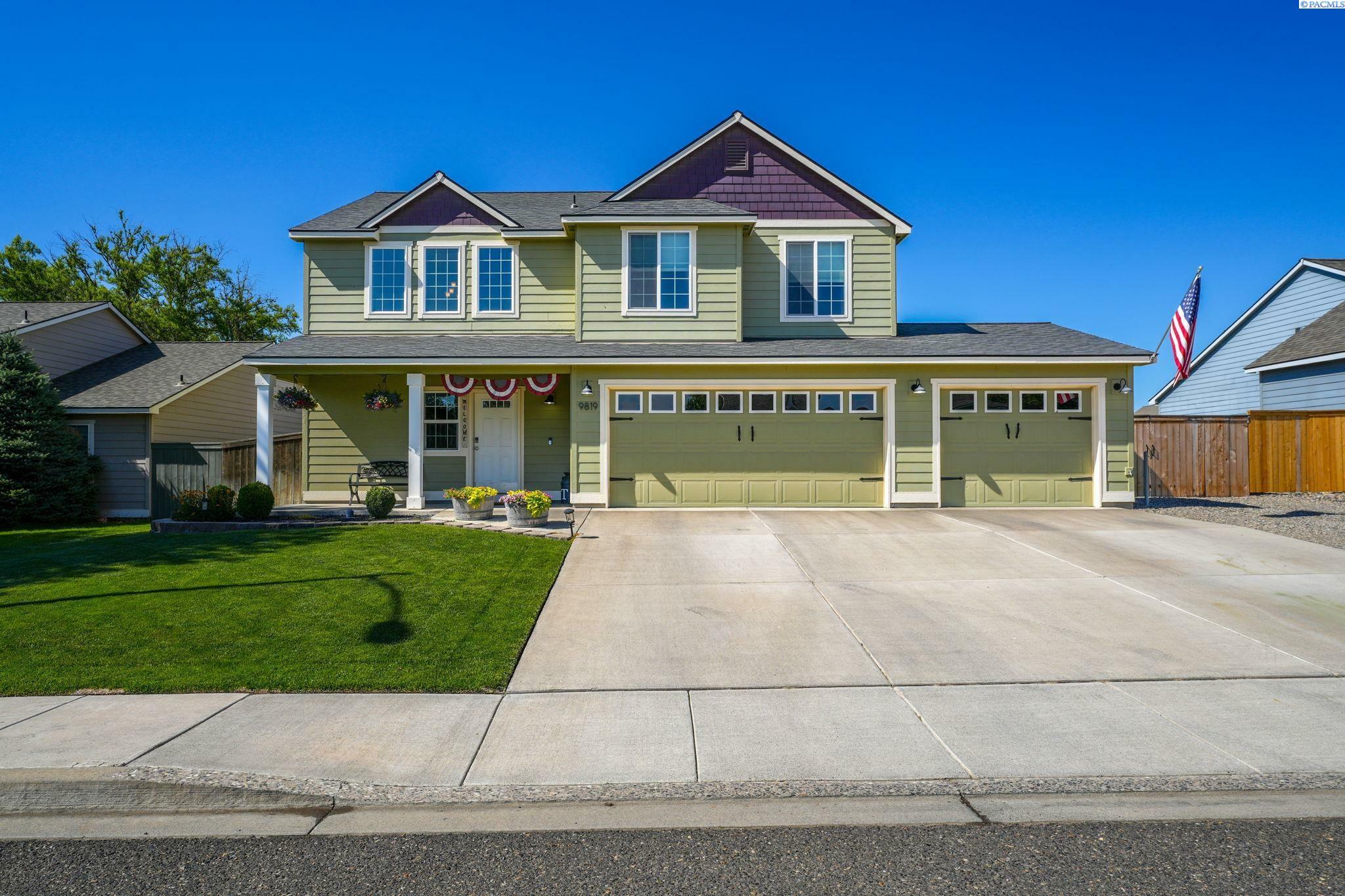Property Photo: 9819 Norfolk Dr WA 99301