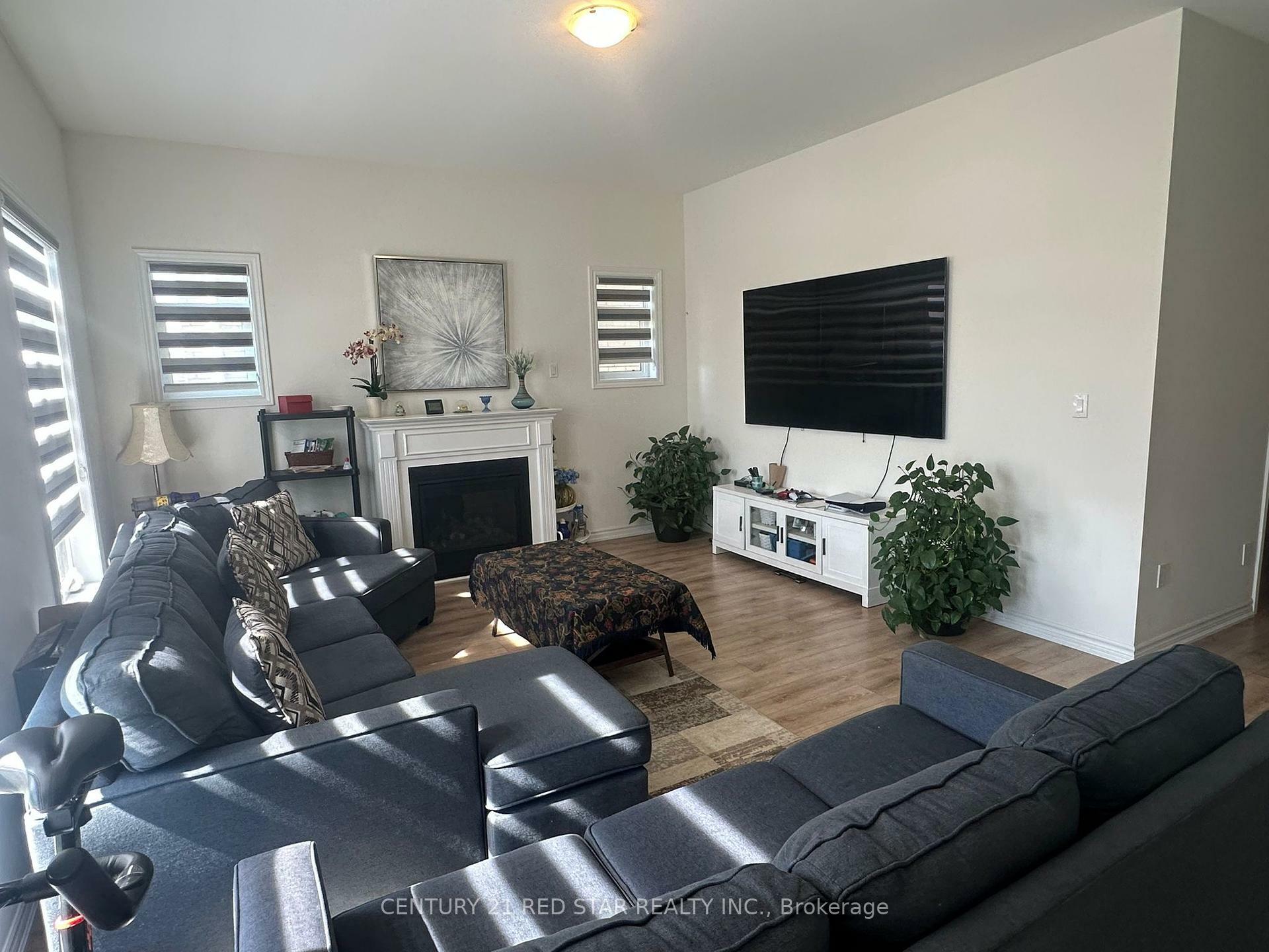 Property Photo: 781 Gilmour Crescent ON L9V 3X2