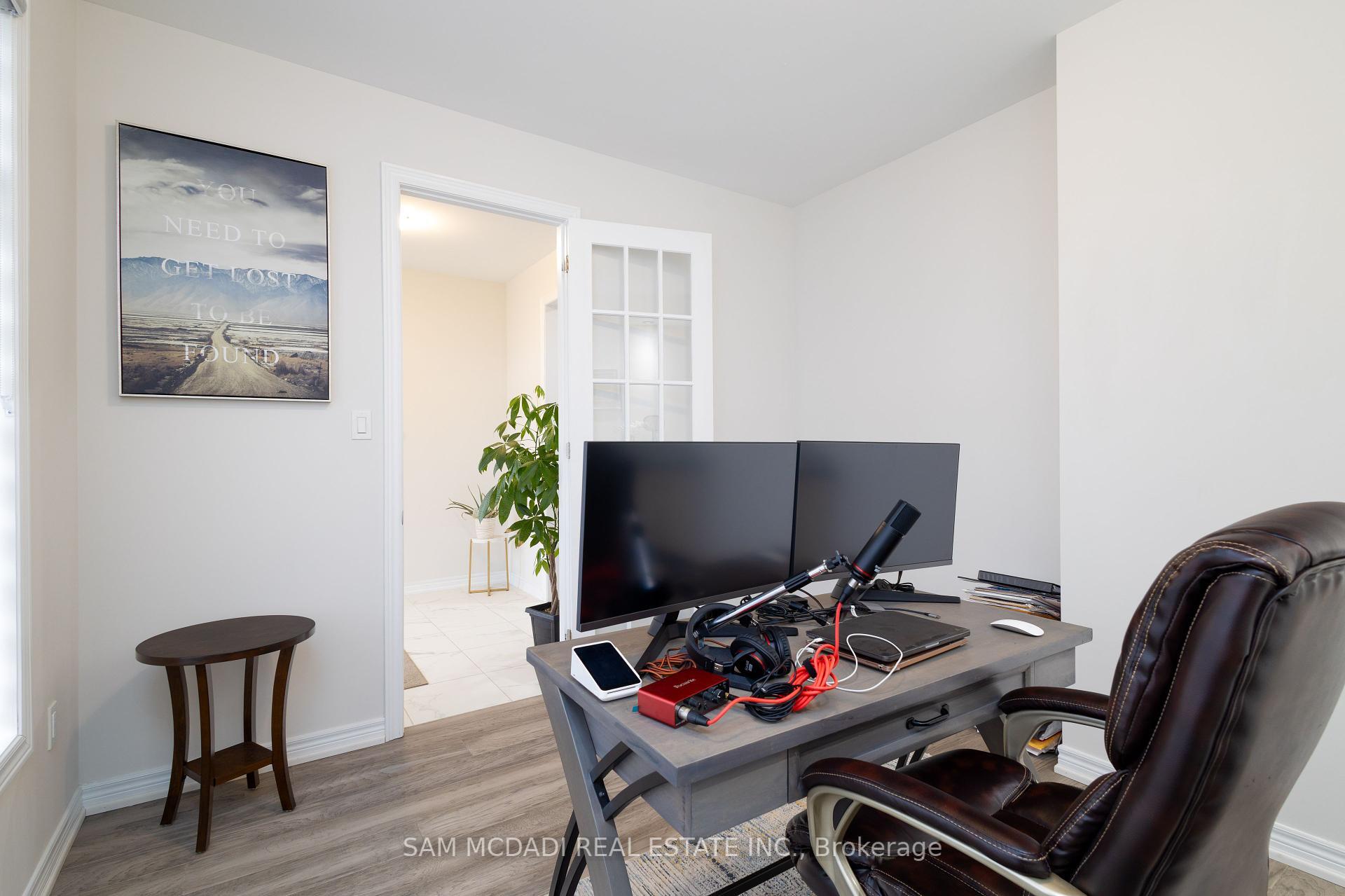 Property Photo:  44 Harpin Way E  ON N1M 0H1 