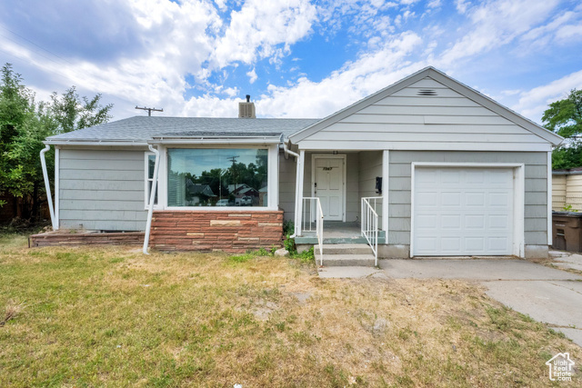 Property Photo: 1067 W Signora Dr UT 84116
