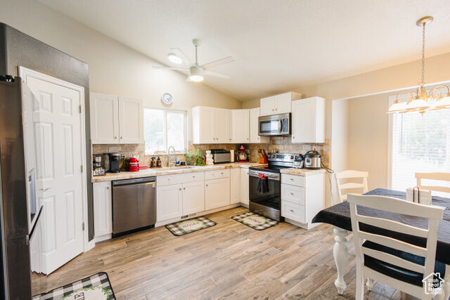 Property Photo:  1348 E Hawk Way  UT 84005 