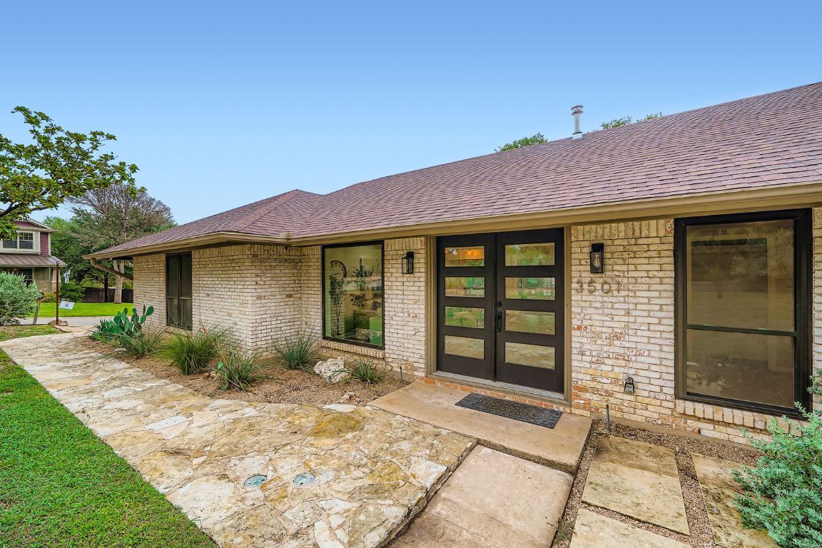 Property Photo: 3501 Fleetwood Drive TX 78704