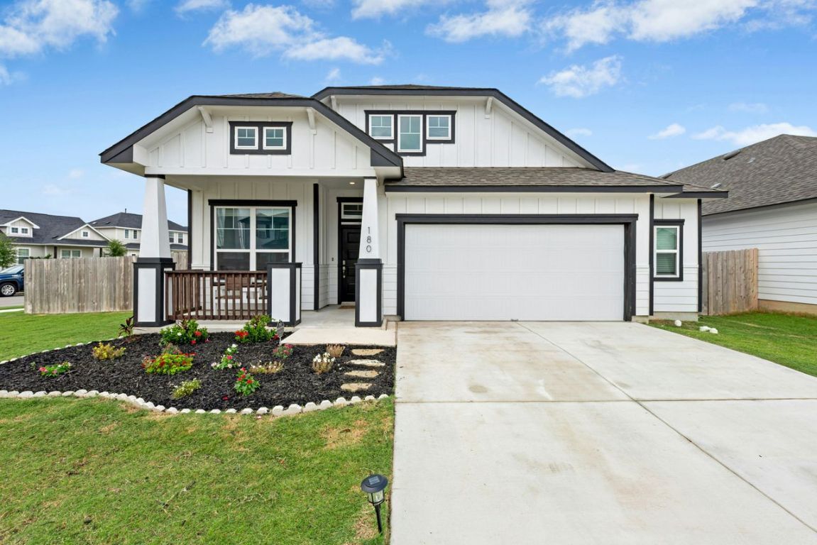 Property Photo: 180 Yellowstone Drive TX 78640