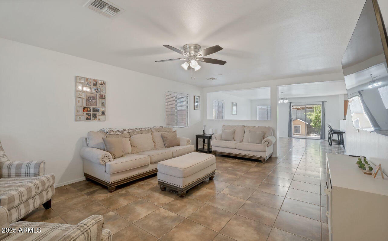 Property Photo: 2343 E Meadow Land Drive AZ 85140