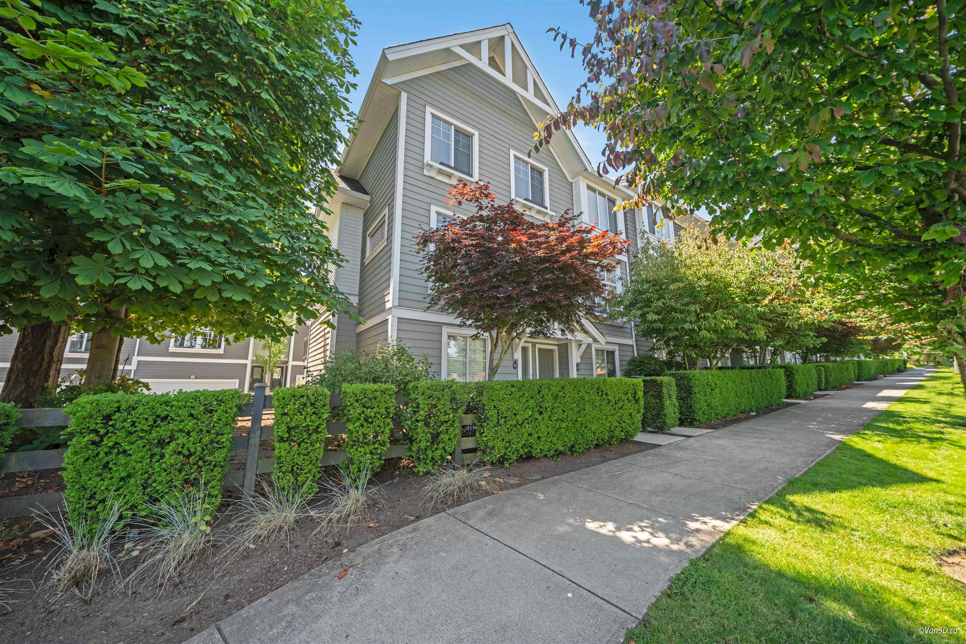Property Photo: 15128 24 Avenue 20 BC V4A 2H8
