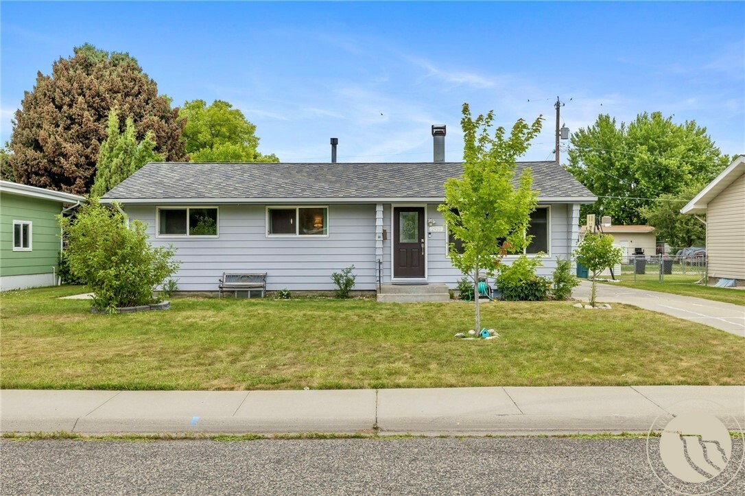 Property Photo: 2937 Miles Ave MT 59106