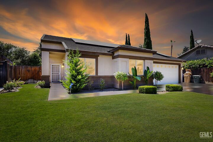 4811 Council Bluffs Court  Bakersfield CA 93311 photo