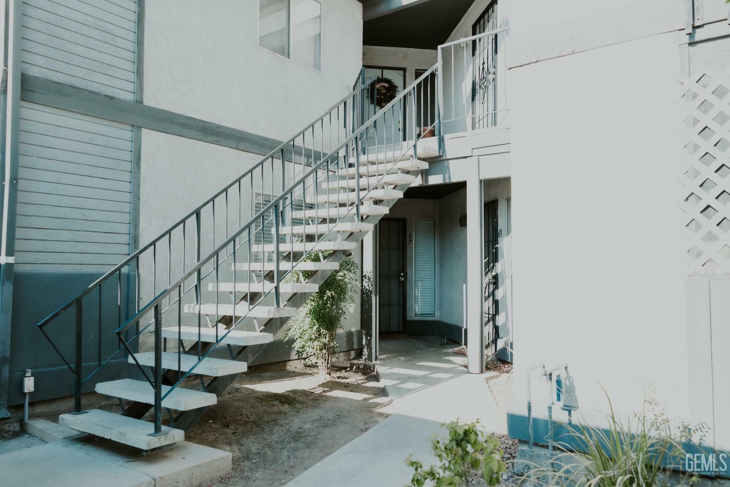 Property Photo: 4701 Beechwood Street 67 CA 93309