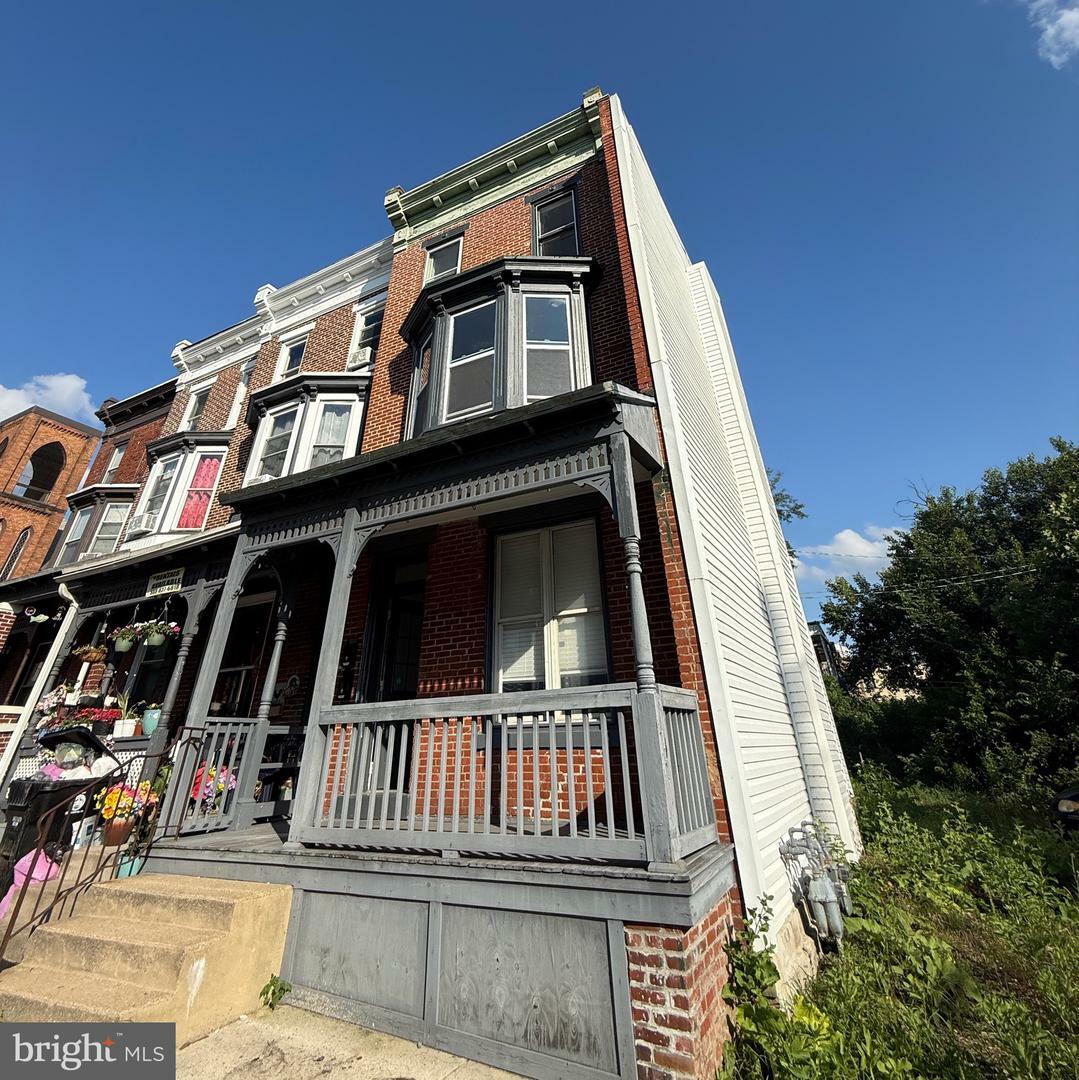 Property Photo: 331 Maclay Street 2 PA 17102