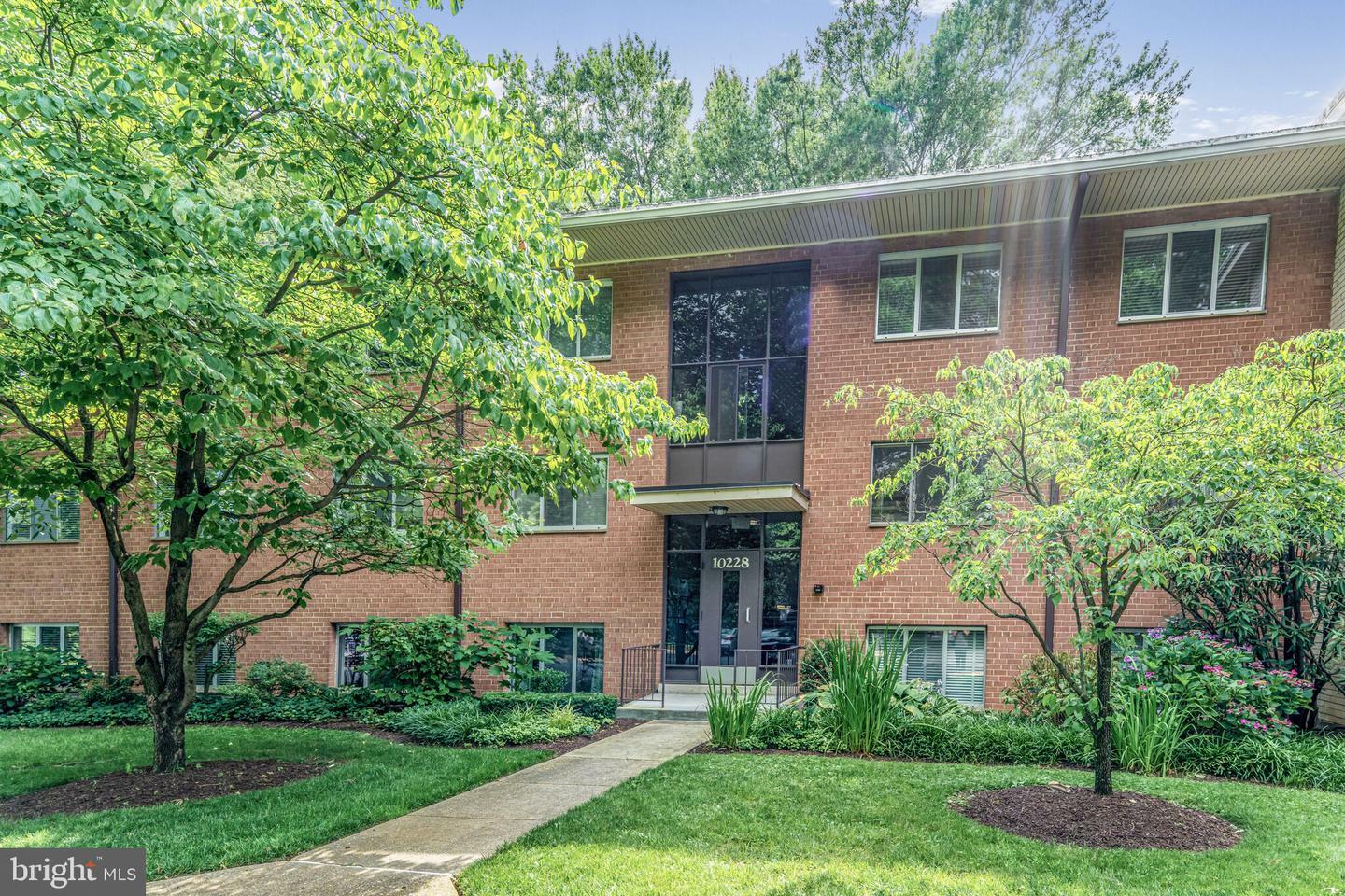 Property Photo: 10228 Rockville Pik 201 MD 20852