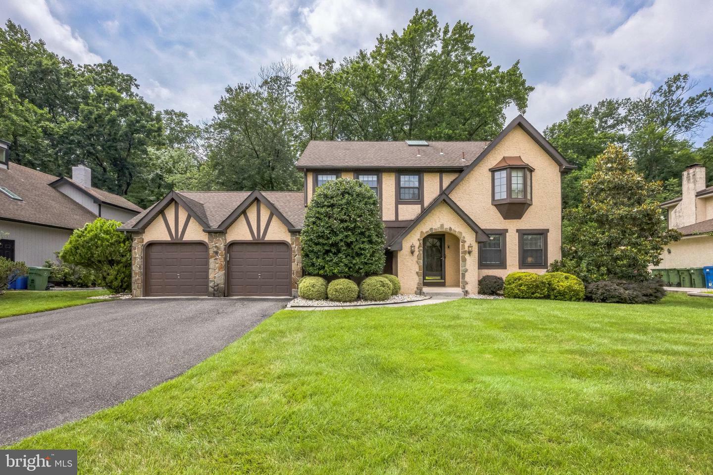 Property Photo: 1032 Bobwhite Drive NJ 08003