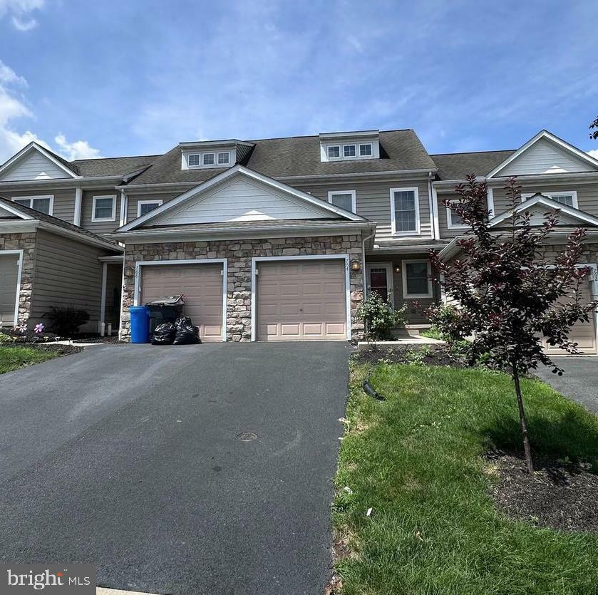 764 Keller Drive  Lititz PA 17543 photo