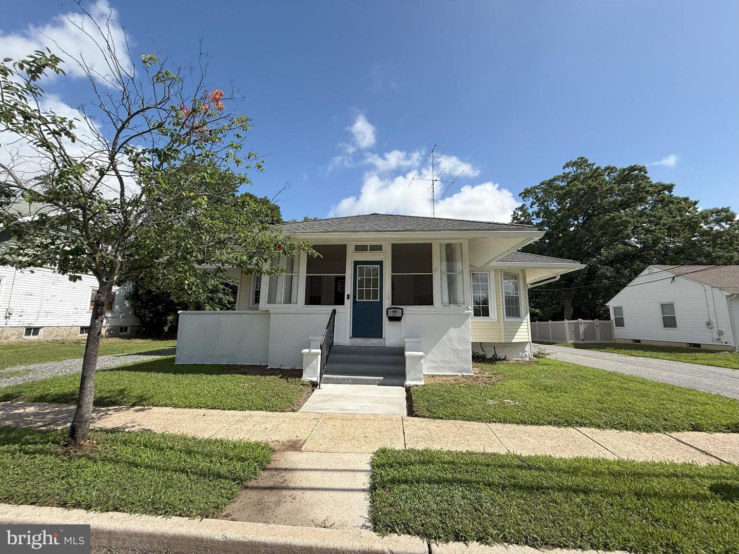 Property Photo: 1014 New Pear Street NJ 08360