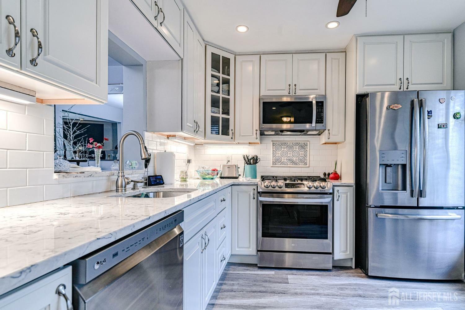 Property Photo: 16 Jeanette Court 293 NJ 08831