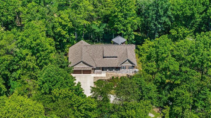 Property Photo: 972 Sauk Lane OH 43155