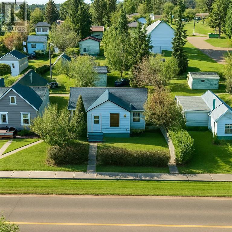 Property Photo: 4936 49 Street AB T0B 1V0