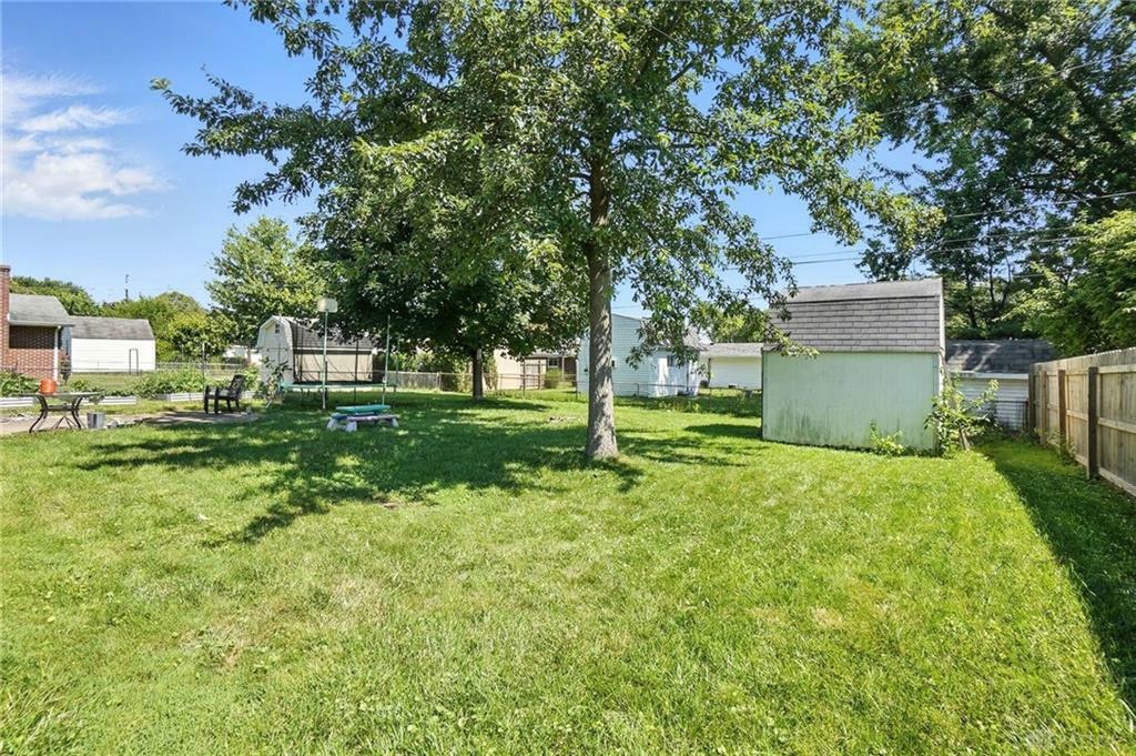 Property Photo: 815 Hile Lane OH 45322
