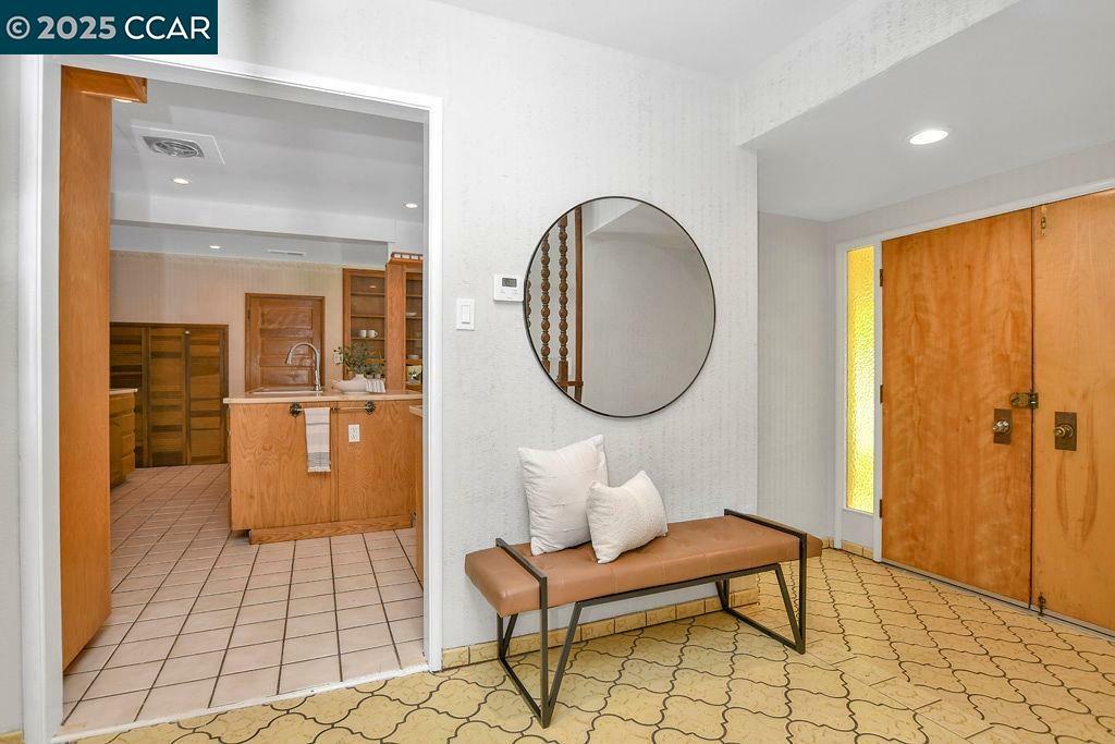 Property Photo: 80 Water Street CA 94565