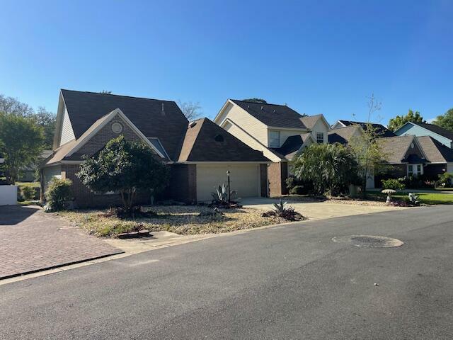 Property Photo: 810 Fairway Lakes Drive FL 32578
