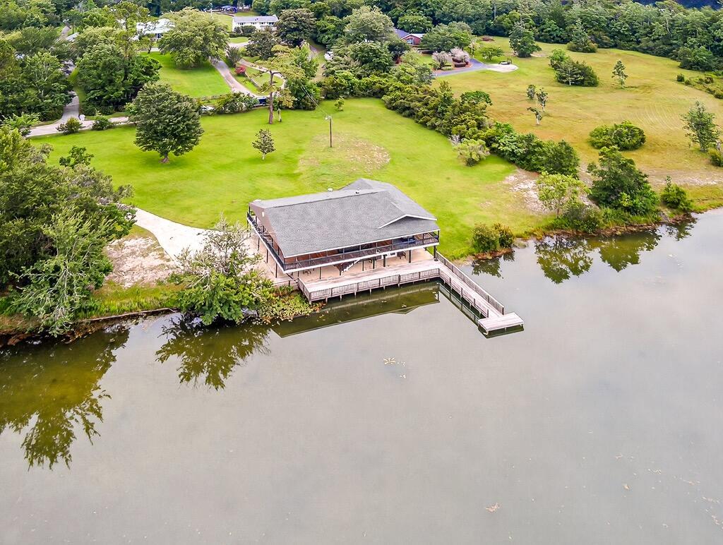 Property Photo: 4608 Riley Road FL 32583