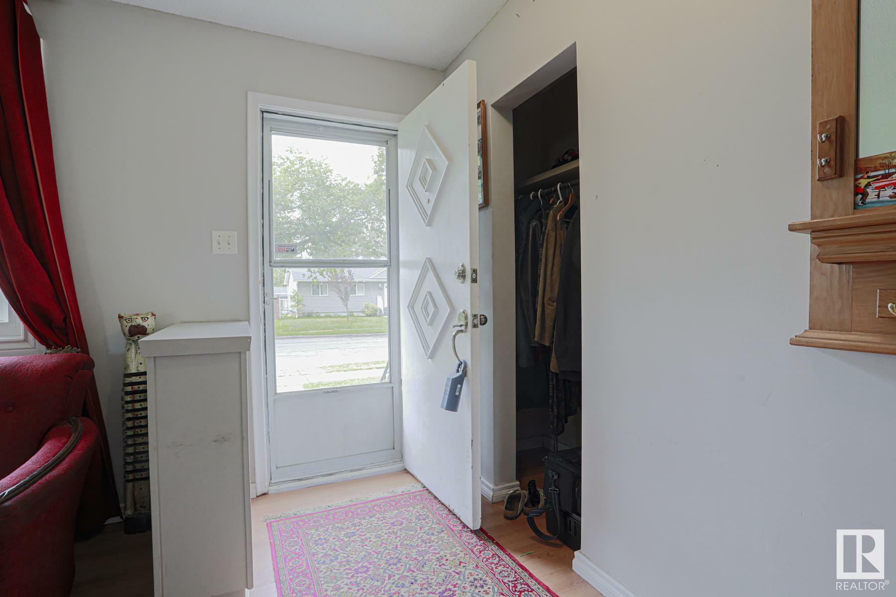 Property Photo: 3422 120 Avenue NW AB T5W 1K2