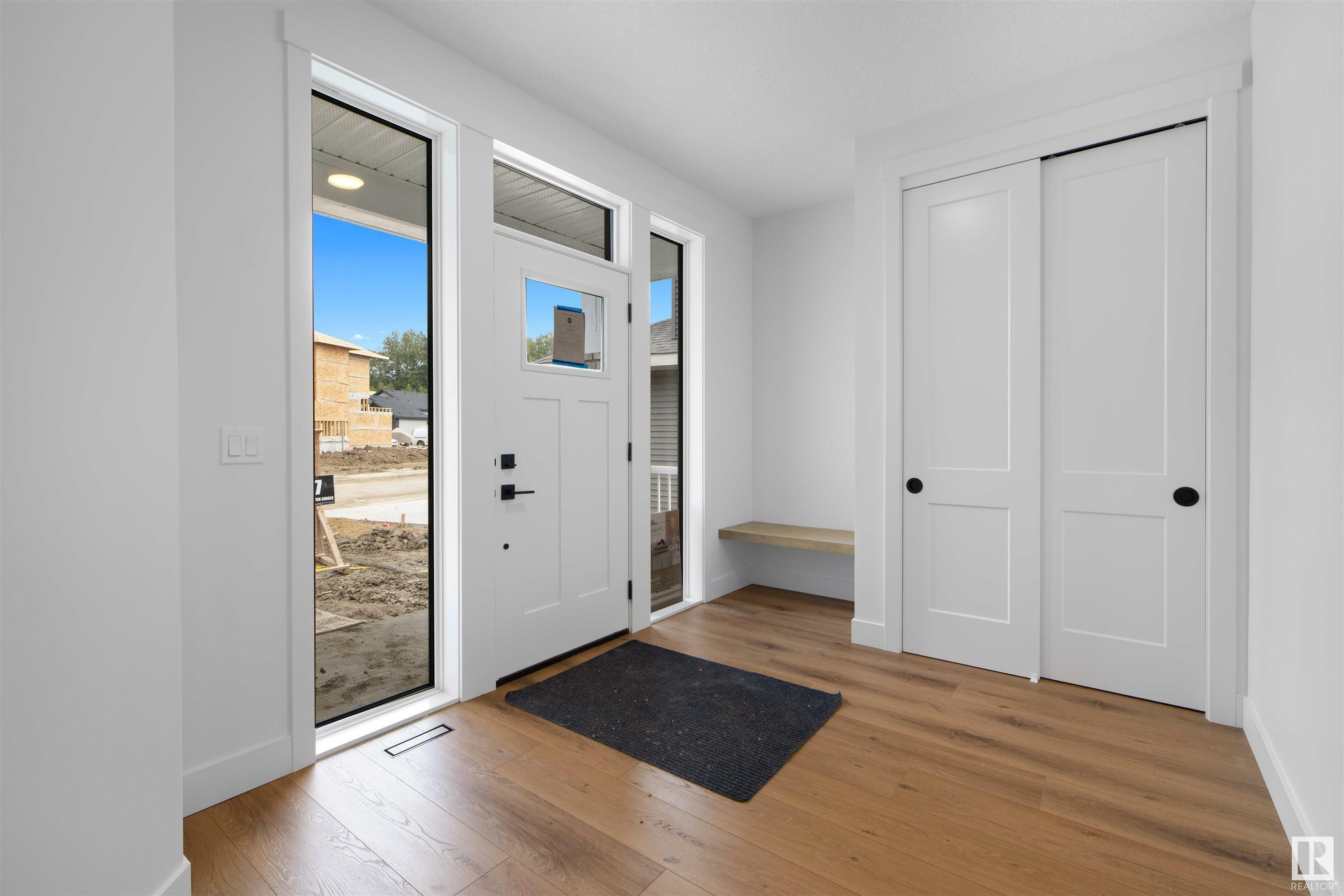 Property Photo: 7 Sydwyck Circle AB T7X 0A0