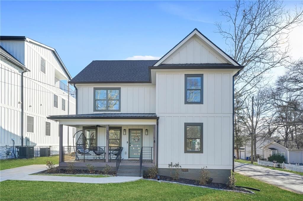 Property Photo:  2357 Lynn Iris Drive  GA 30032 