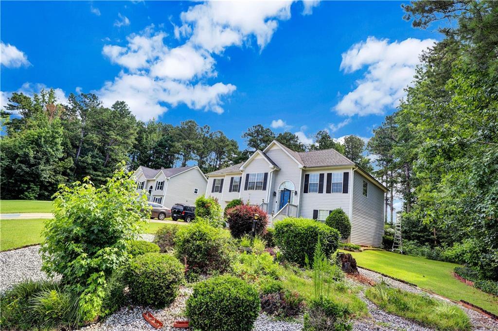 Property Photo: 120 Falls Crossing GA 30016