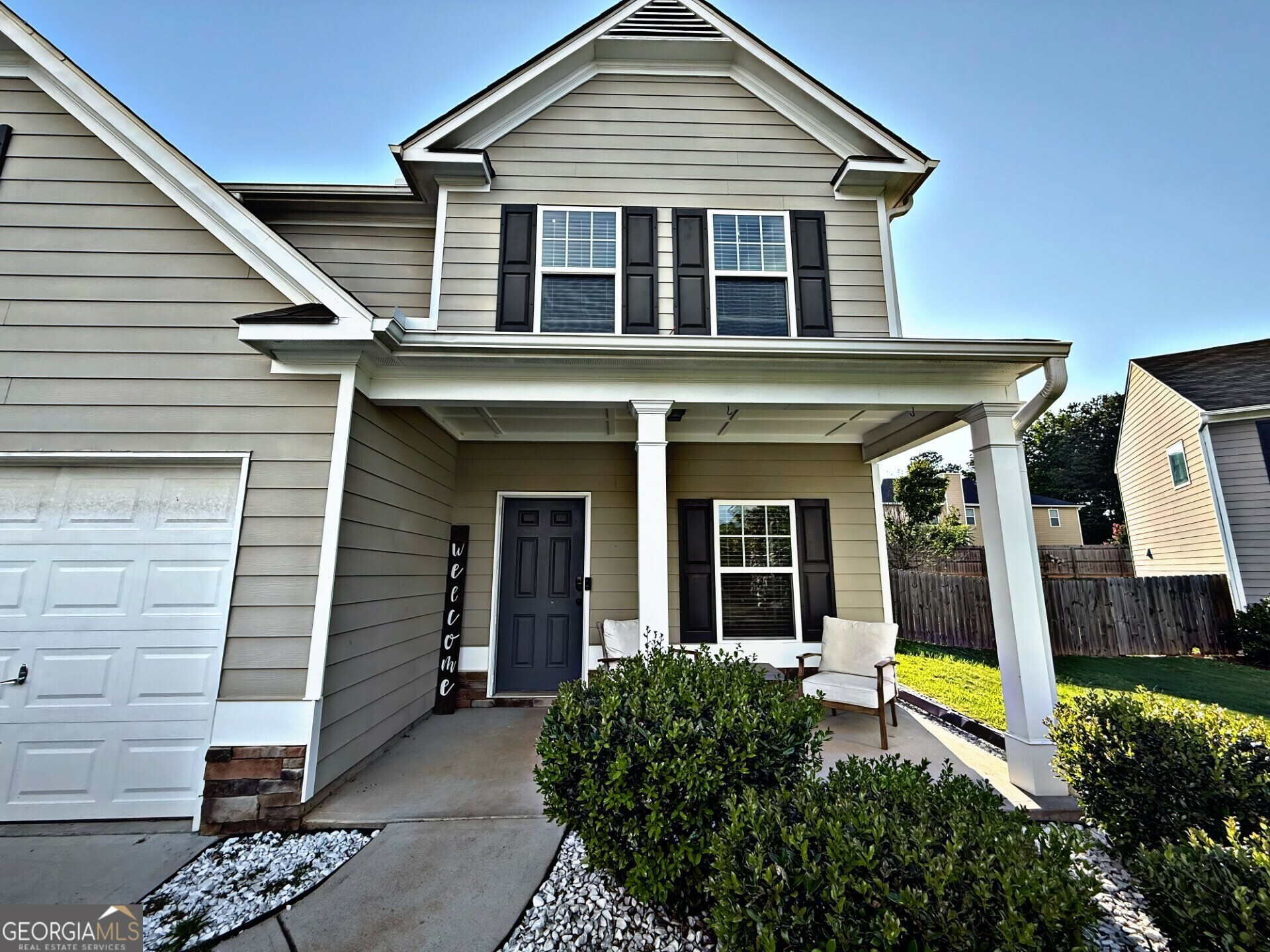 Property Photo: 137 Boxwood Way GA 30132