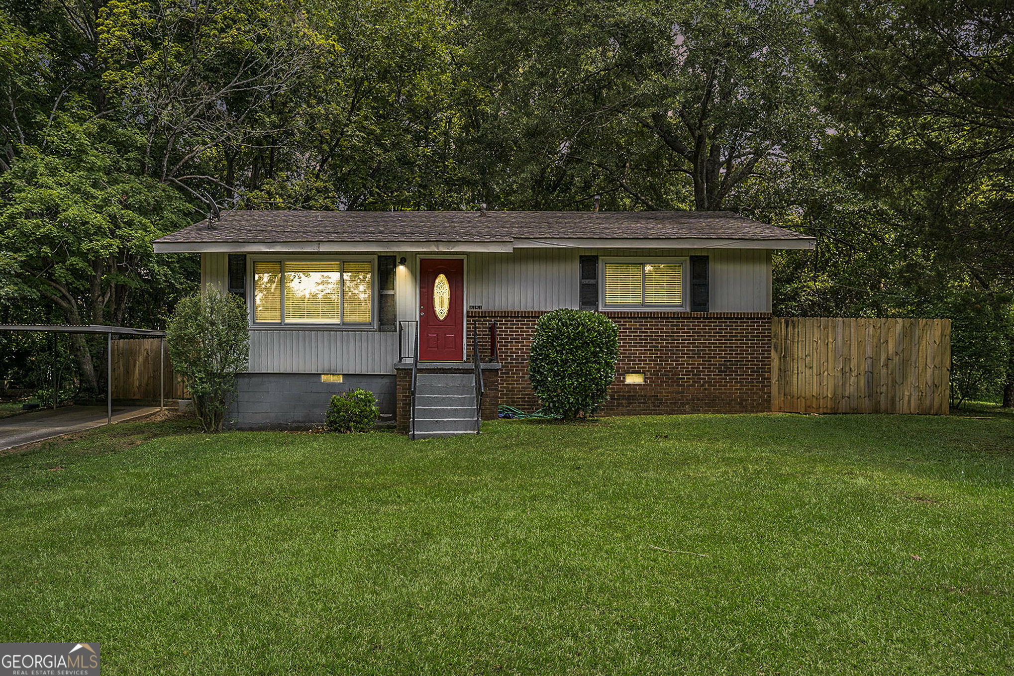 Property Photo: 8151 SW Spillers Drive SW GA 30014