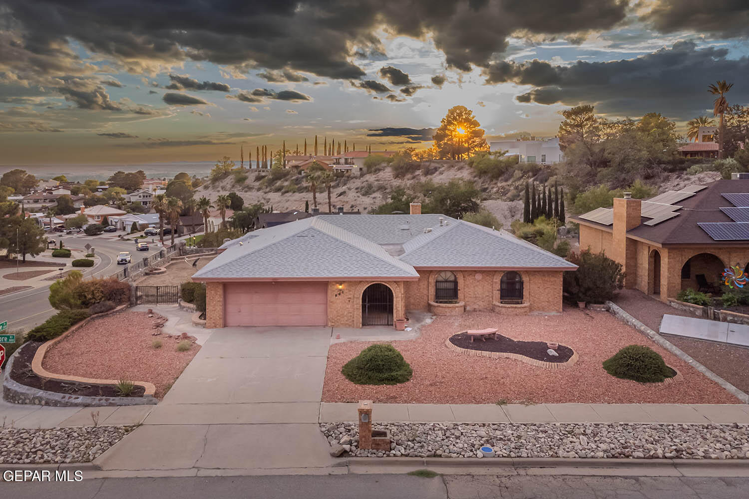 Property Photo: 801 Bella Cumbre Drive TX 79912