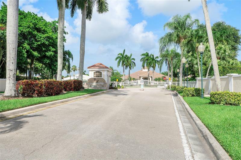 Property Photo: 22789 Royal Crown Ter FL 33433
