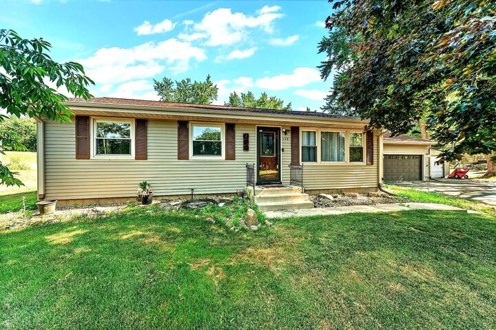 159 NW Hills Drive  Valparaiso IN 46385 photo