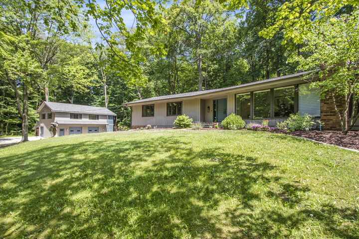 7101 W 125  La Porte IN 46350 photo