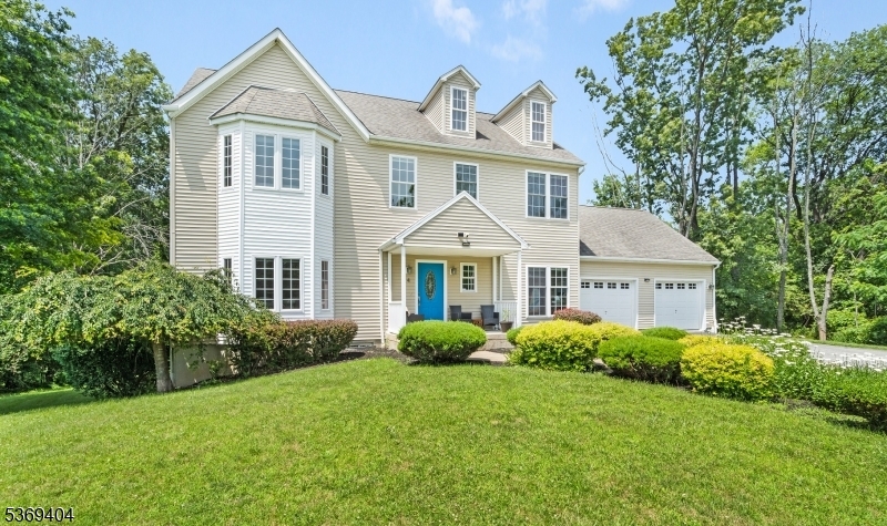 Property Photo: 4 Telfer Dr NJ 07418