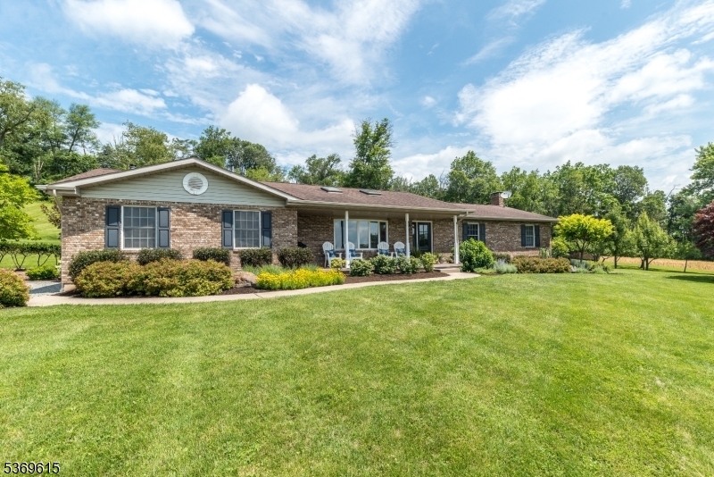 Property Photo: 13 Reading Rd NJ 08559