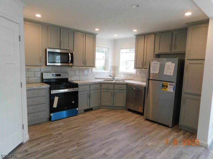 Property Photo:  78 Back St  NJ 07863 